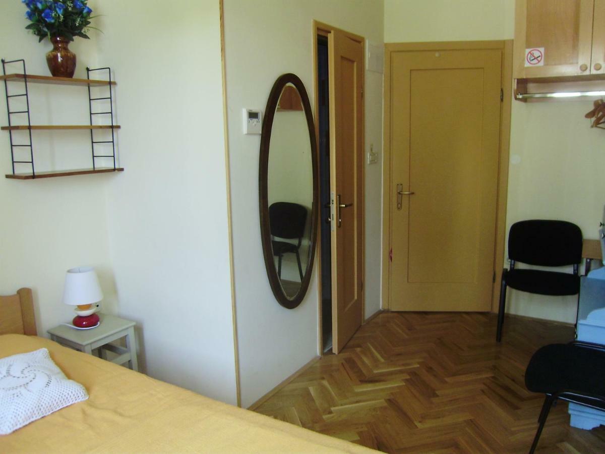 Anthea Rooms Split Extérieur photo